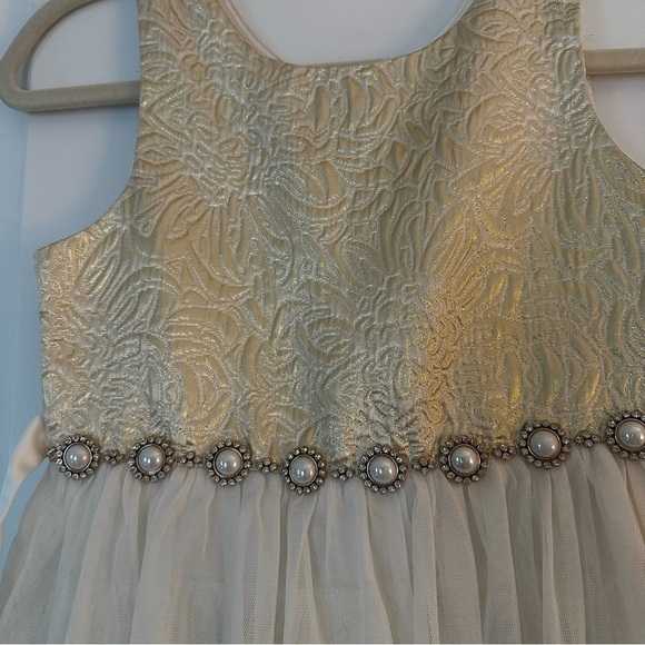American Princess Girls Ivory Gold Dress Size 8 – Formal Holiday Flower Girl - Picture 4 of 11